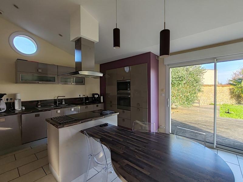 Maison - 155 m² - 6 pièces