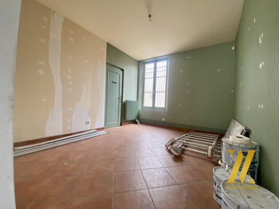 Local commercial - 100 m² - 1 pièce