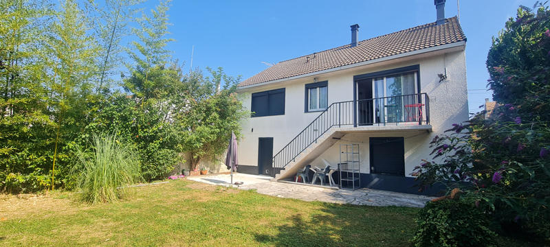 Maison - 122 m² - 6 pièces