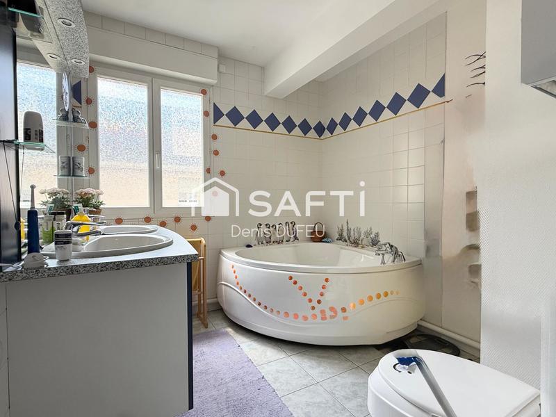 Appartement - 125 m² - 4 pièces