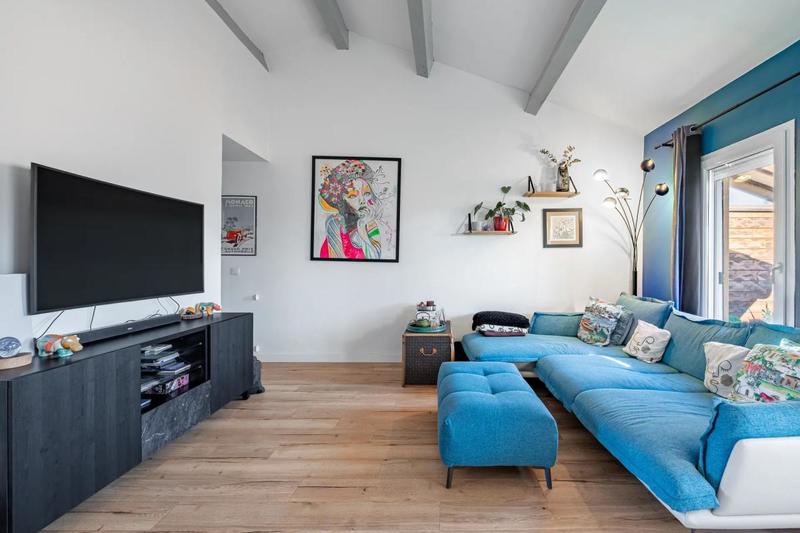 Appartement - 77 m² - 3 pièces