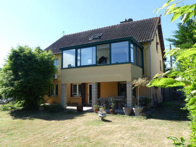 Maison - 125 m² - 10 pièces