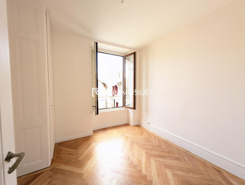 Appartement - 86 m² - 4 pièces