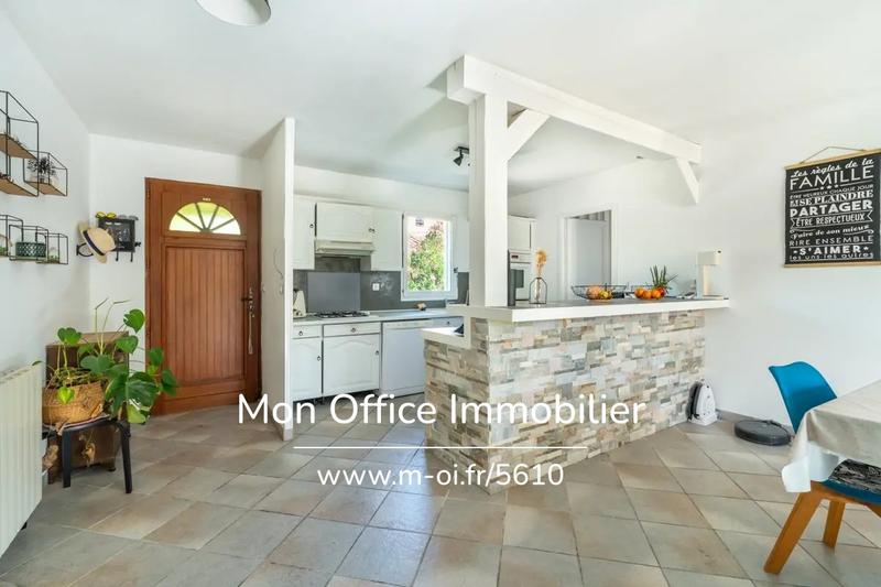 Maison - 140 m² - 6 pièces