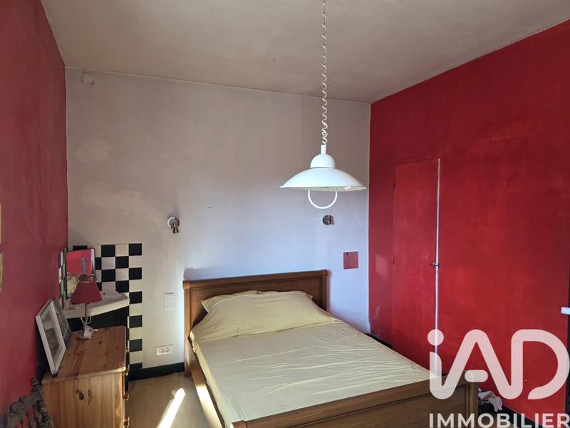 Maison - 181 m² - 6 pièces