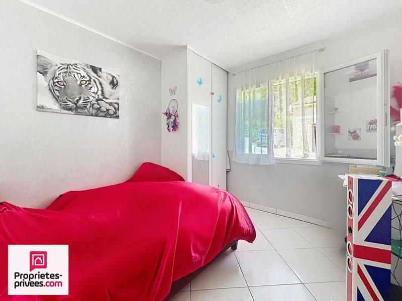 Villa - 80 m² - 5 pièces