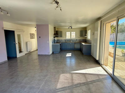 Villa - 155 m² - 6 pièces