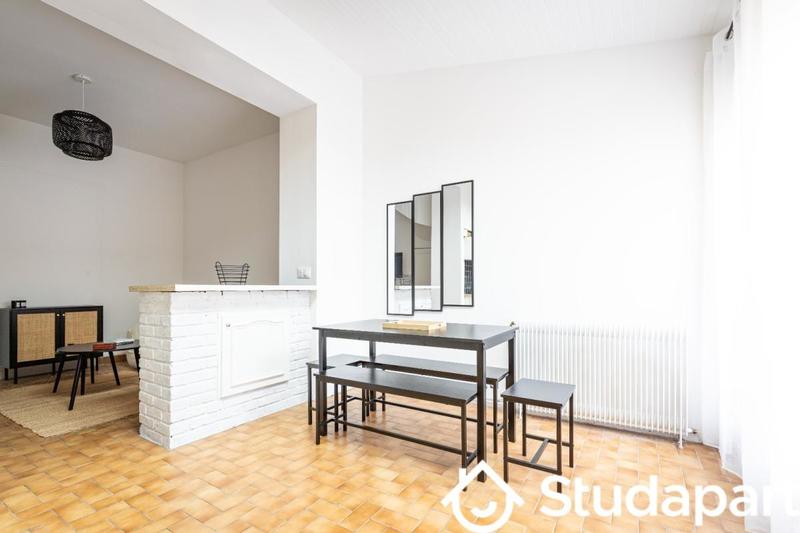 Chambre - 14 m² - 1 pièce