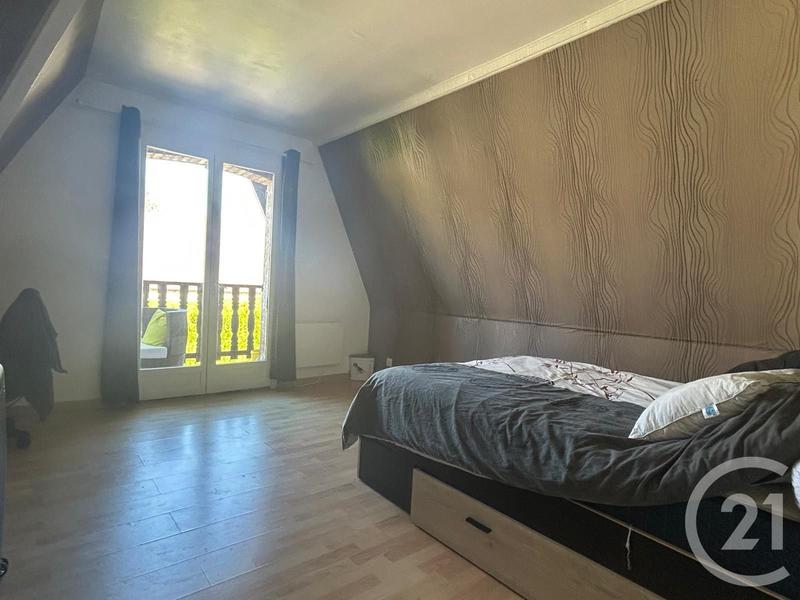 Maison - 139 m² - 6 pièces