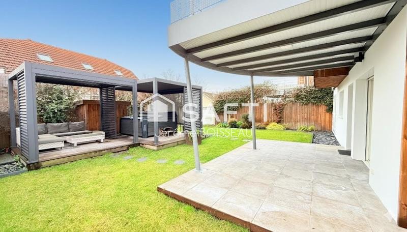 Villa - 120 m² - 4 pièces