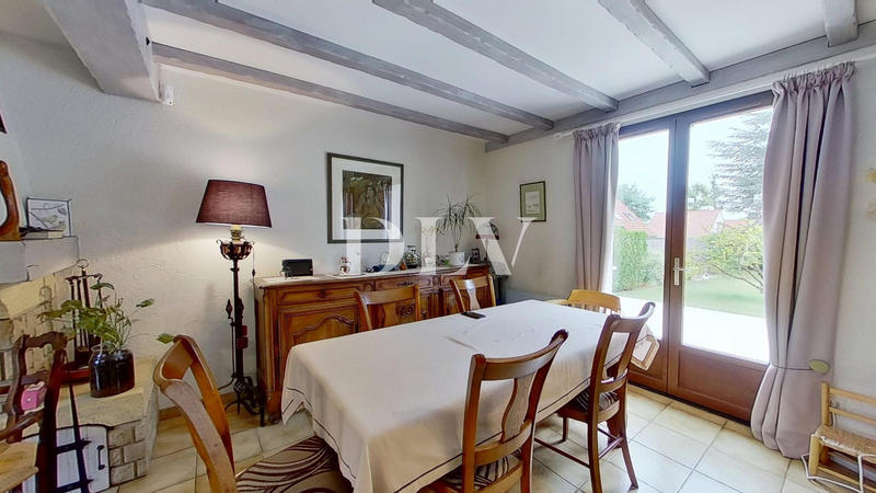 Maison - 127 m² - 5 pièces