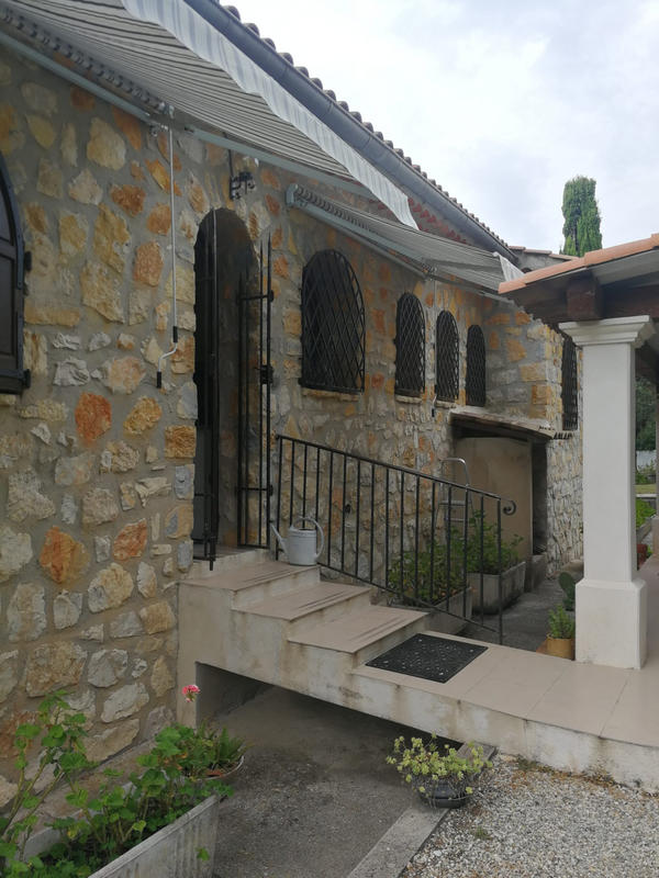 Maison - 236 m² - 10 pièces