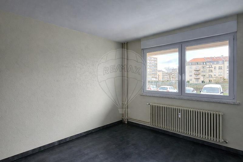 Appartement - 104 m² - 4 pièces
