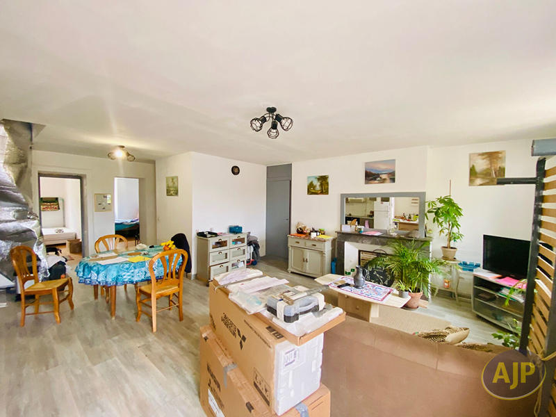 Immeuble - 8 pièces