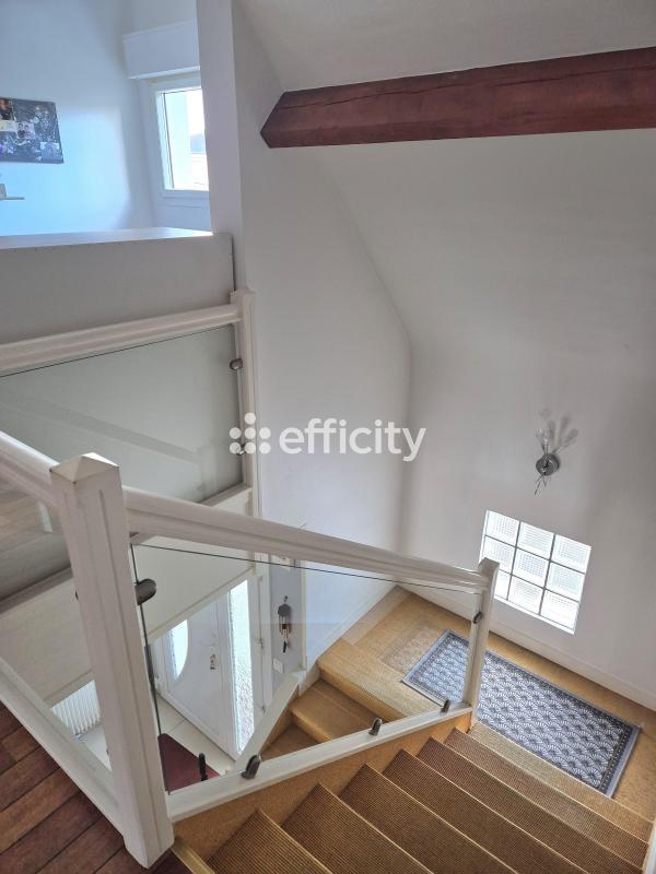 Maison - 142 m² - 7 pièces