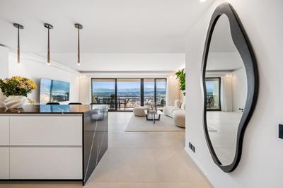 Appartement - 83 m² - 3 pièces