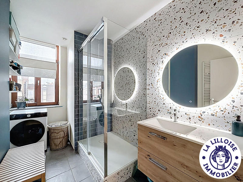 Appartement - 90 m² - 3 pièces