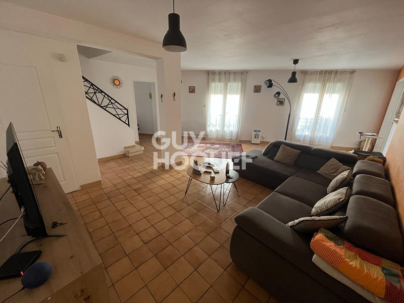 Appartement - 137 m² - 5 pièces