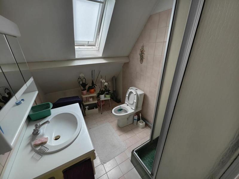 Maison - 175 m² - 12 pièces