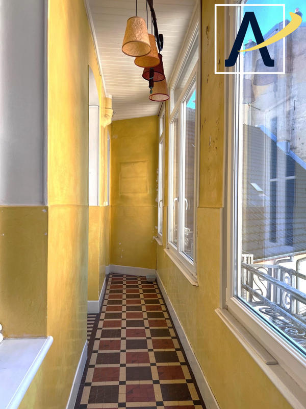 Appartement - 161 m² - 6 pièces