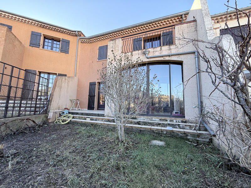 Maison - 138 m² - 3 pièces