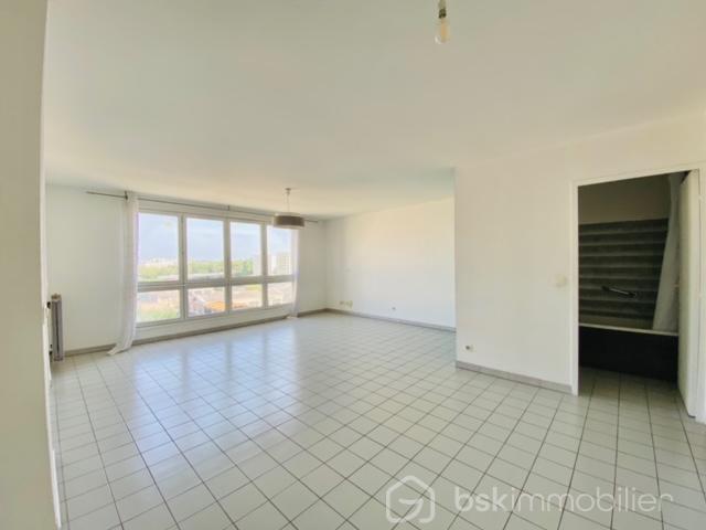 Appartement - 88 m² - 4 pièces