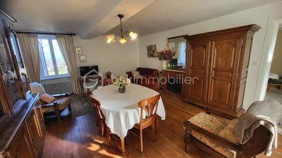 Maison de village - 147 m² - 7 pièces