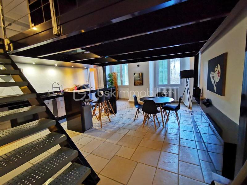 Appartement - 58 m² - 2 pièces