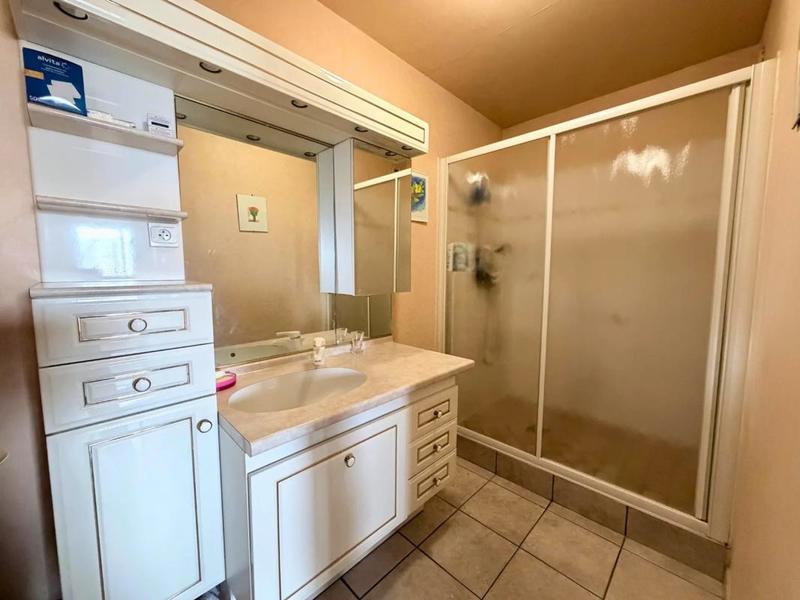 Appartement - 75 m² - 3 pièces