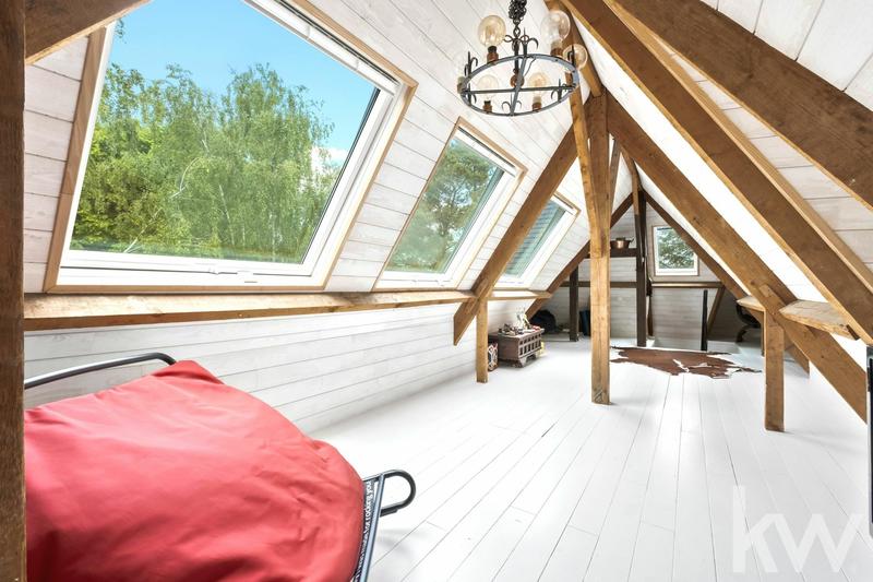 Maison d'architecte - 307 m² - 10 pièces