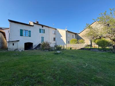 Maison - 94 m² - 6 pièces