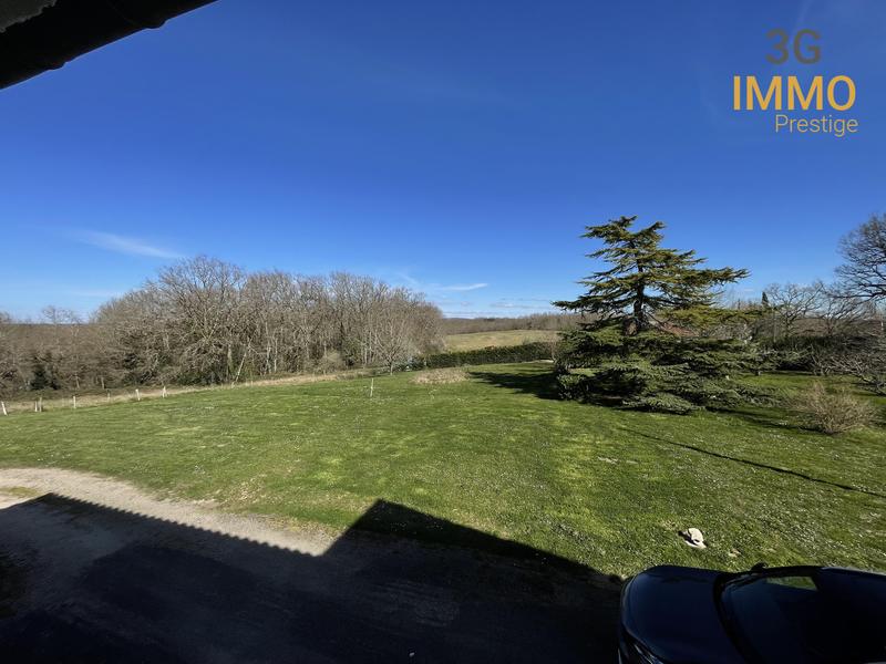 Maison ancienne - 468 m² - 14 pièces