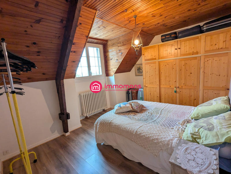 Maison - 171 m² - 7 pièces