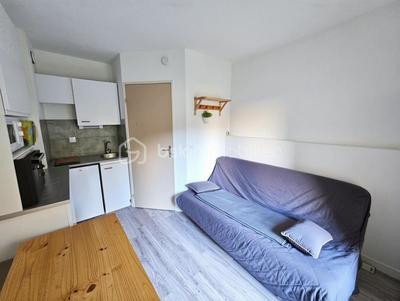 Studio - 15 m² - 1 pièce