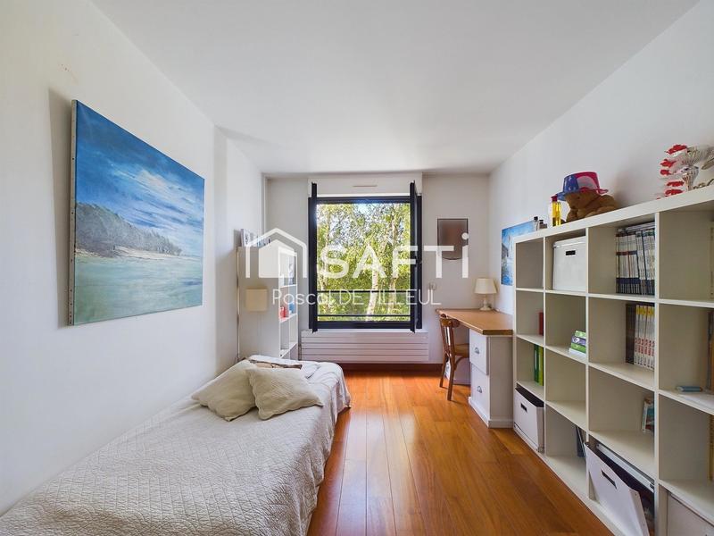 Appartement - 145 m² - 7 pièces