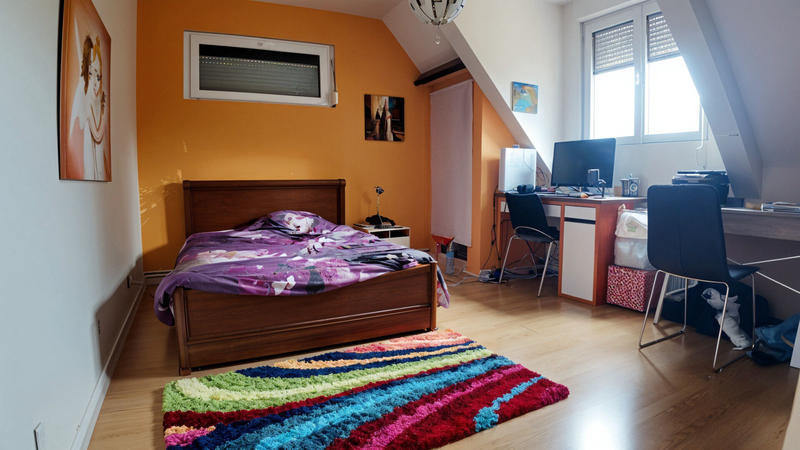 Maison - 245 m² - 7 pièces