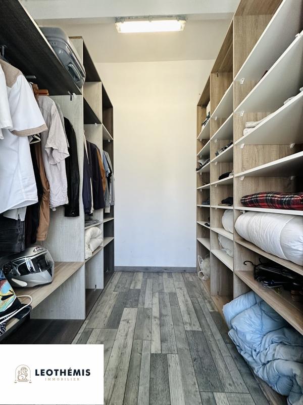 Maison - 127 m² - 5 pièces