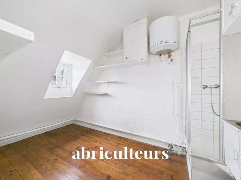 Appartement - 99 m² - 4 pièces