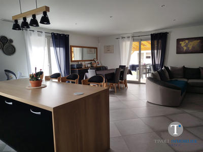 Maison - 100 m² - 4 pièces