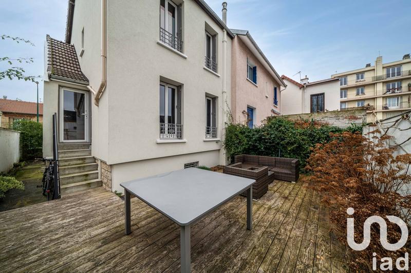 Maison - 90 m² - 4 pièces
