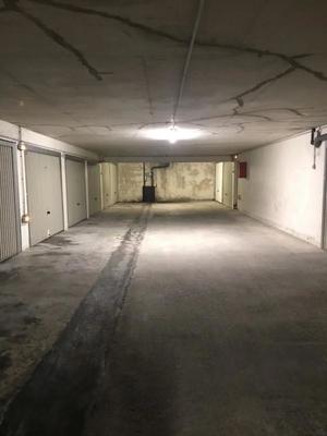 Garage - 12 m²