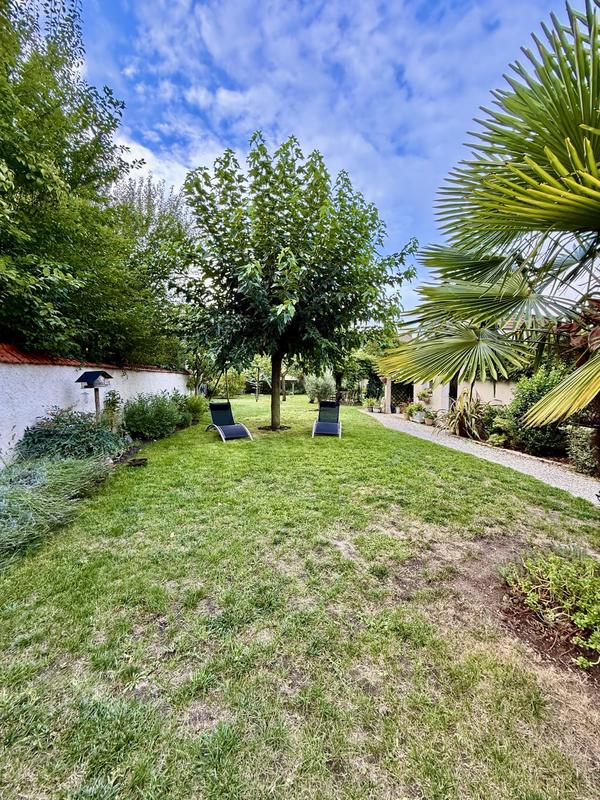 Maison ancienne - 164 m² - 8 pièces