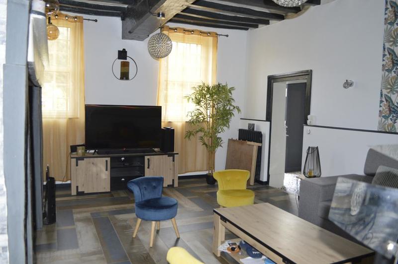 Maison - 190 m² - 8 pièces