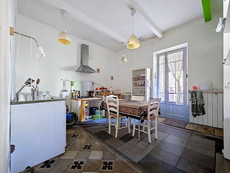 Maison - 101 m² - 5 pièces