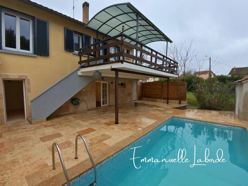 Maison - 150 m² - 6 pièces