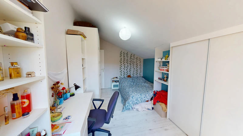 Maison de village - 100 m² - 4 pièces