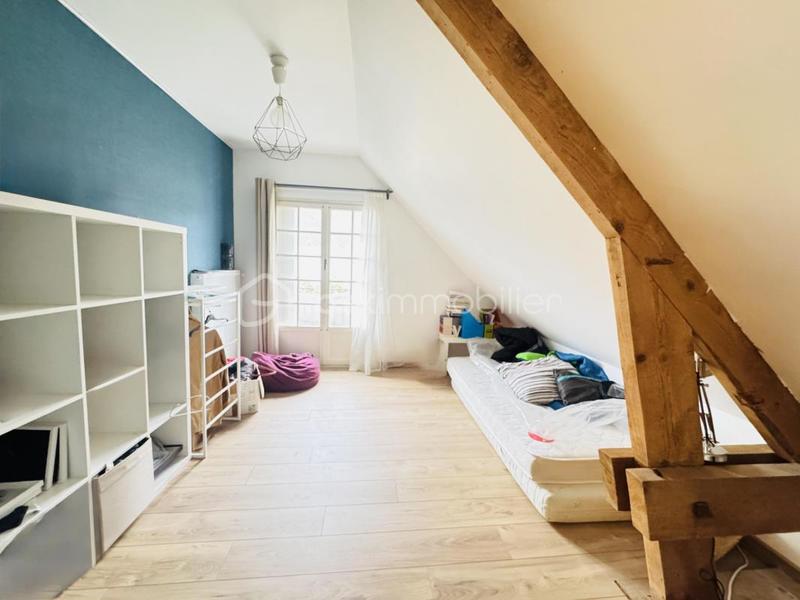 Maison - 198 m² - 8 pièces