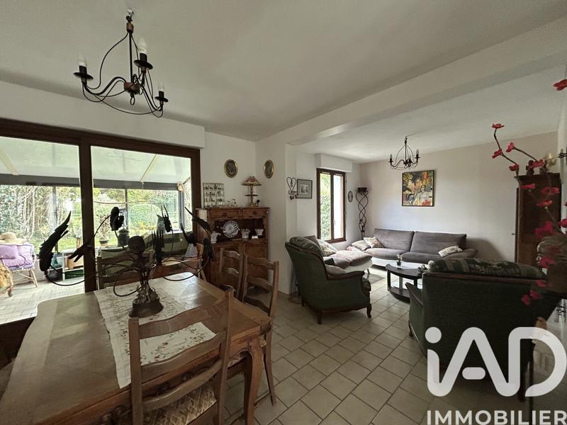 Maison - 104 m² - 4 pièces