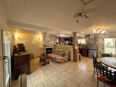 Maison - 112 m² - 4 pièces