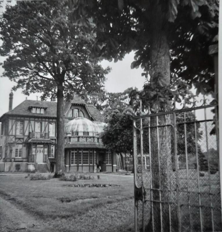 Propriété - 300 m² - 5 pièces